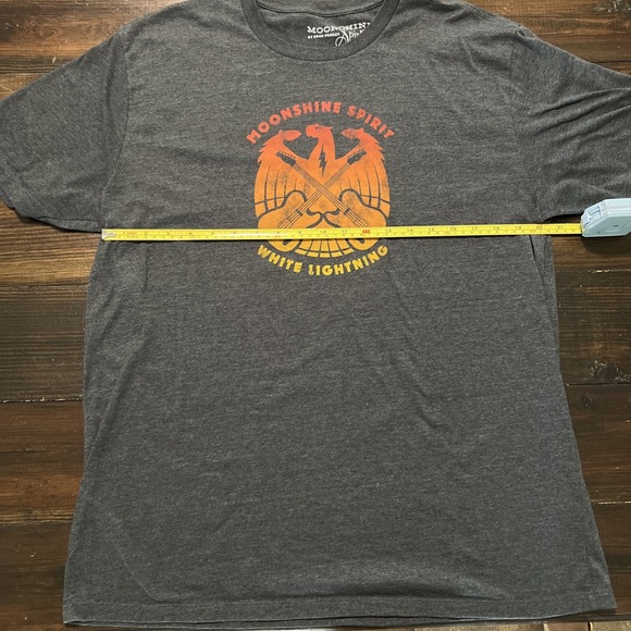 Moonshine Spirit BY Brad Paisley Graphic T-Shirt Size XL Gray Short Sleeve - Picture 8 of 10